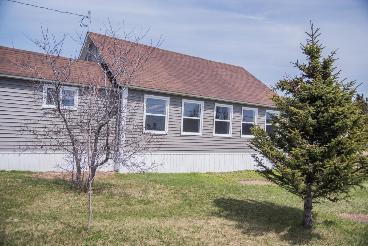 Family Ties Vacation Home - Hopkins House Twillingate Exterior photo